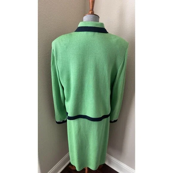 St. John Collection by Marie Gray Size 14/16 Green Navy Floral Trimmed Knit Suit - Picture 6 of 13